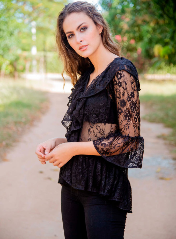 Top JULIETA
